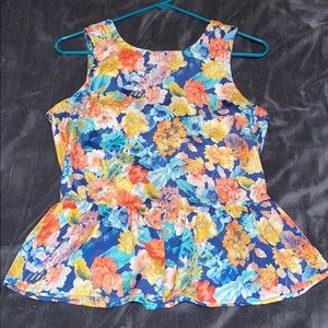 Stunning floral, Sleeveless blouse